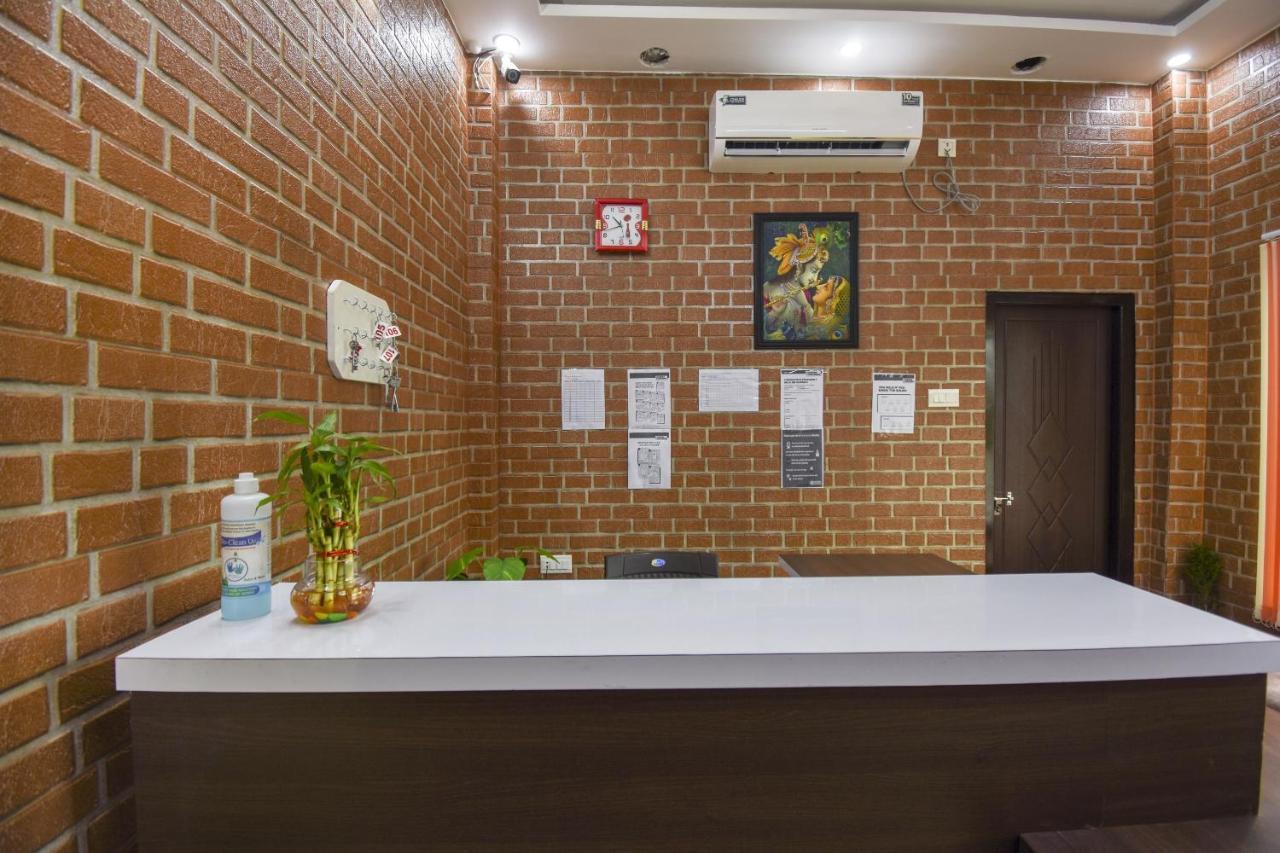 Flagship 75751 Hotel Surya Bahadrabad Екстер'єр фото