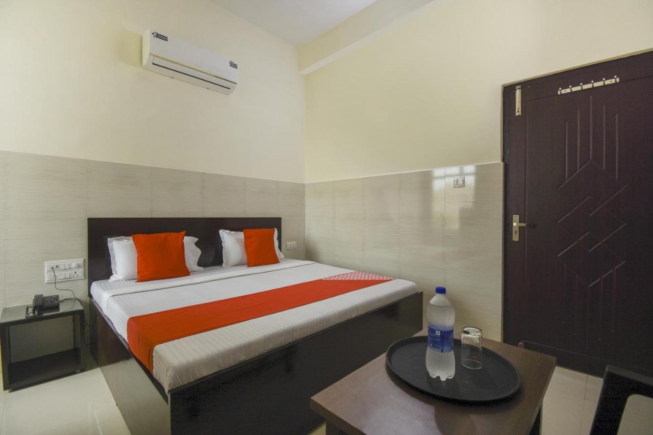 Flagship 75751 Hotel Surya Bahadrabad Екстер'єр фото